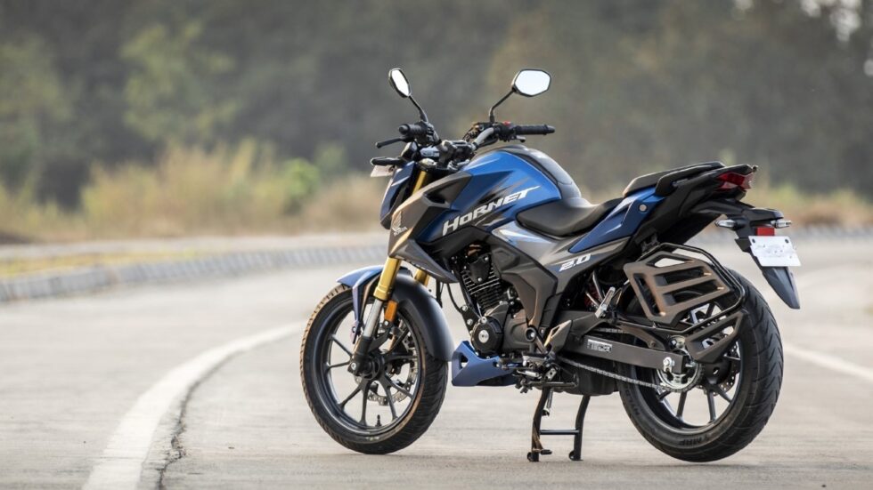 honda hornet 2.0 all details