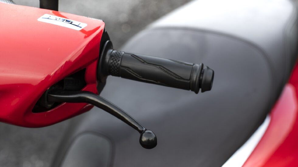 yamaha fascino handle lock price